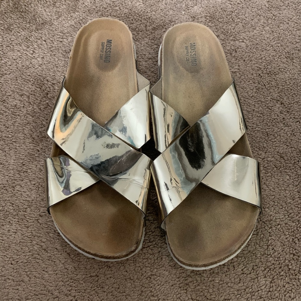 Mossimo gold sandals 9